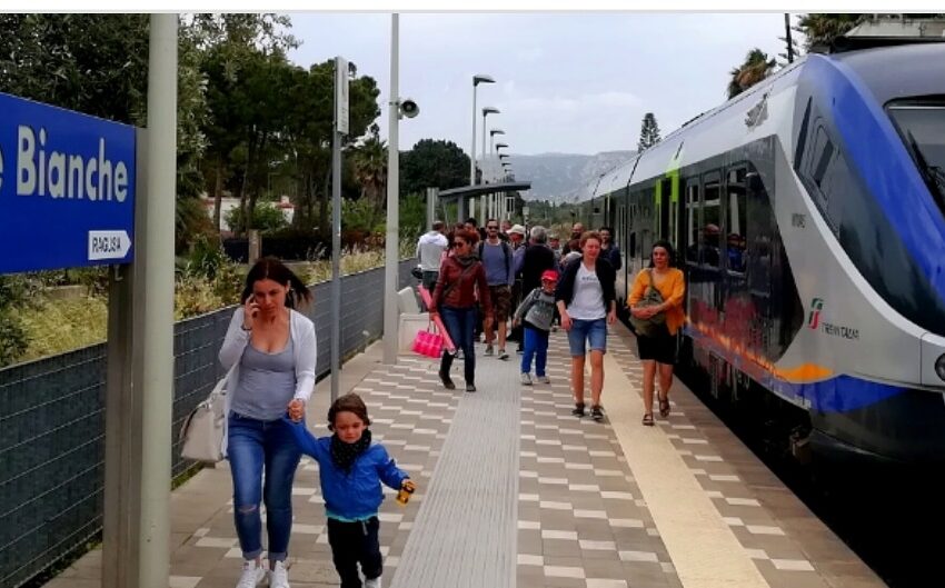  Siracusa-Noto in treno, passando per le spiagge di Avola e Fontane Bianche: possibile nel 2020?