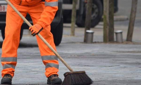  Melilli. Finanziati due cantieri di servizio: 22 lavoratori per pulizia e verde pubblico