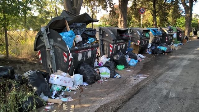  Rifiuti, l'appello del sindaco. Progetto Siracusa: "Si a confronto"