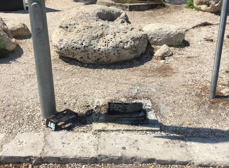  Siracusa. Rubato un parcometro nei pressi del parco archeologico