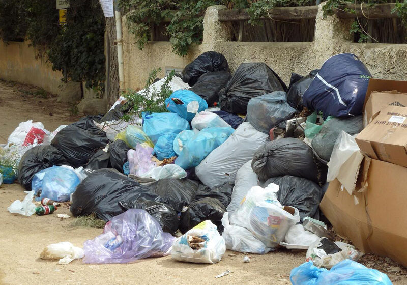  Siracusa tra i rifiuti, il sindaco alza la voce: “Penalizzati per colpa di comuni che non differenziano”