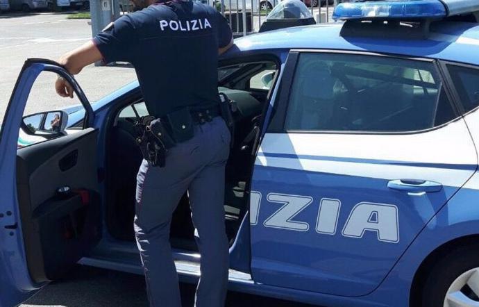  Siracusa. Denunciato posteggiatore abusivo, in "servizio" violando il daspo urbano