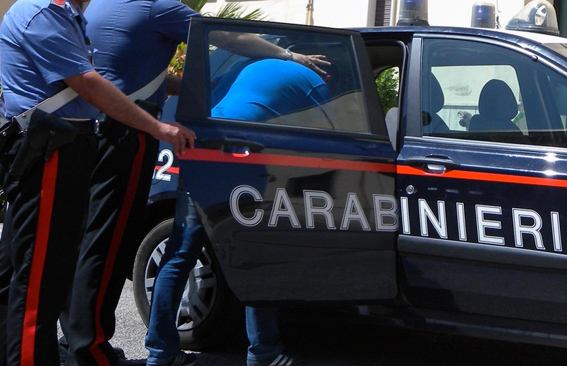  Noto. Furto di gasolio dai bus parcheggiati a Passo Abate, arrestati in due