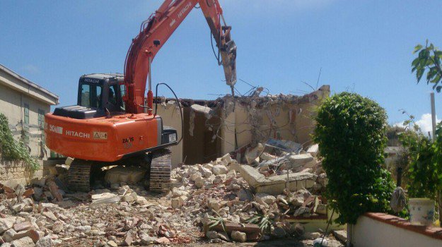  Abusi edilizi, il Comune di Siracusa cerca i soldi per le demolizioni al Fondo nazionale