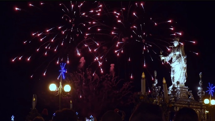  Siracusa. Santa Lucia, un mese alla festa: alla Borgata tornano i "fuochi"?