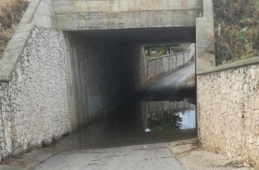 Avola. Sottopasso sulla sp15 sempre allagato, il Comune chiede interventi urgenti
