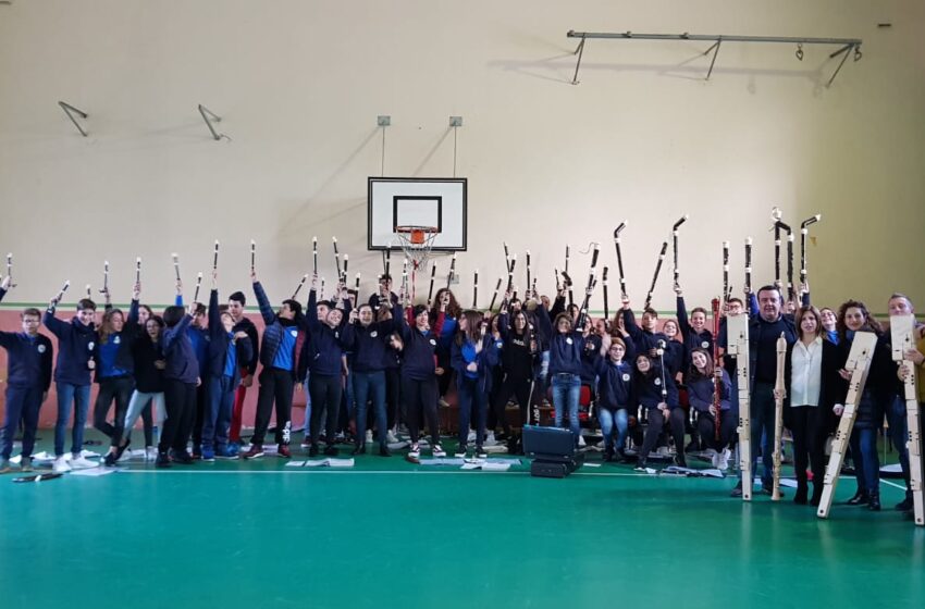  Sortino. Nuovi strumenti musicali per l'orchestra della scuola Columba