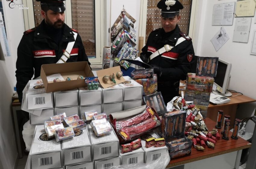  Oltre 12 chili di "botti" illegali sequestrati: denunciato 69enne