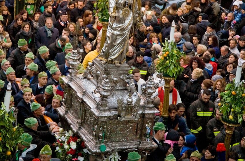  Siracusa. Ottava di Santa Lucia, bus e navette: orari ed itinerari per spostarsi in città