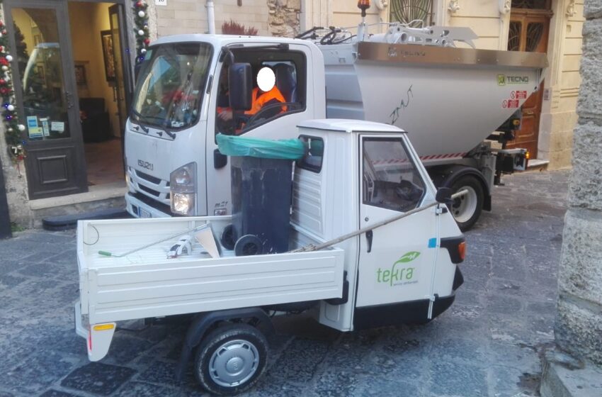  Siracusa. Raccolta rifiuti a singhiozzo, in agitazione i netturbini di Tekra