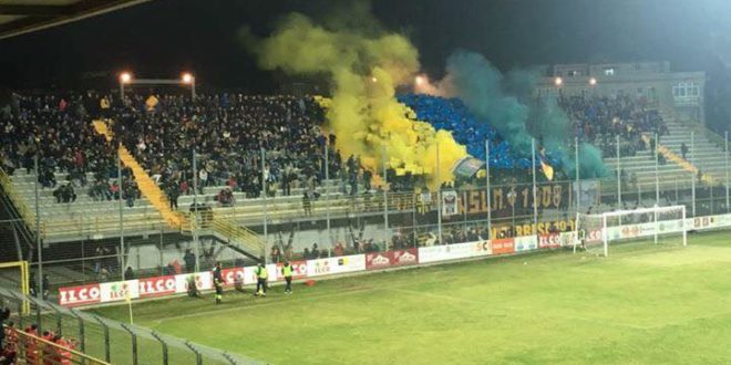  Calcio: paradosso Siracusa-Viterbese, si recupera il 20 febbraio. Si giocherà prima il ritorno e poi l'andata di questo confronto