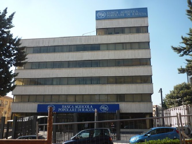  Banca Agricola di Ragusa, tavolo con il sottosegretario Villarosa: “Soluzioni per i risparmiatori”