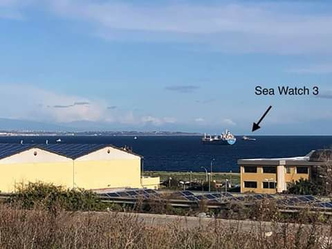 Siracusa. Sea Watch, l’opinione pubblica si spacca. CasaPound: “blitz strumentale”