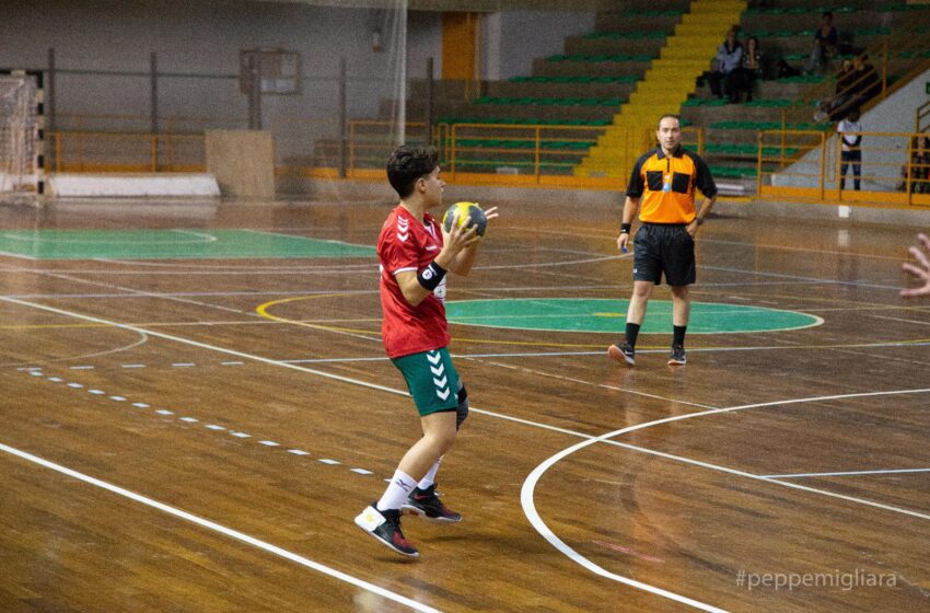 Pallamano femminile: vittoria al cardiopalmo per l’Aretusa, secondo posto a un punto