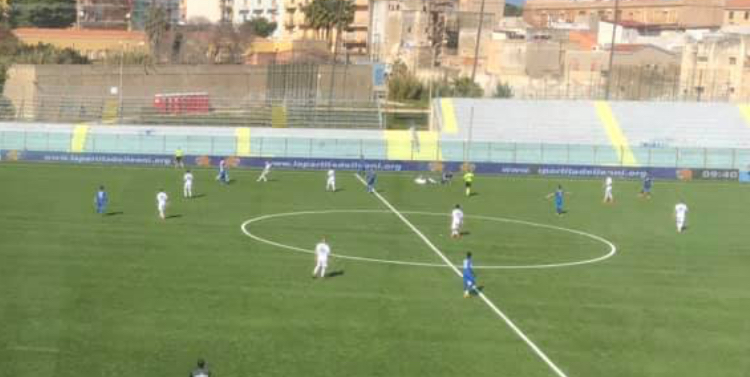  Calcio, Siracusa senza tifosi e anima. È piena crisi