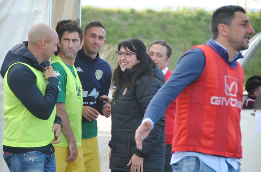  Calcio, corsa alla D: ora il Palazzolo ci crede. Un solo punto dal Marina di Ragusa e domenica scontro diretto che chiuderà la stagione