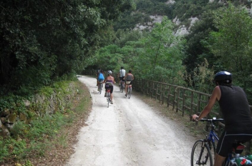  Palazzolo. Pista ciclabile degli Iblei, 3mln per riutilizzare la linea ferrata dismessa