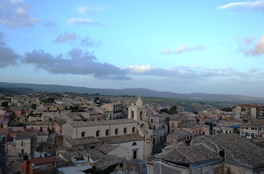  Palazzolo Acreide. Raduno Regionale Alfa Romeo con Luca Dal Monte e D’Anna