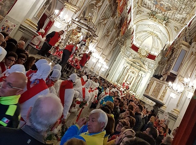  San Sebastiano, il giorno della festa a Melilli: arrivano i nuri, processione in mattinata