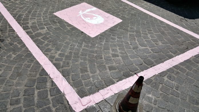  Noto. “Parcheggi Rosa” per le donne in gravidanza: istituiti 10 stalli