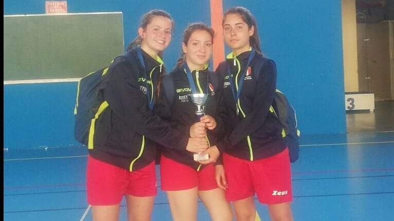 Pallamano femminile: tre atlete dell’Olis Rosolini con la rappresentativa regionale