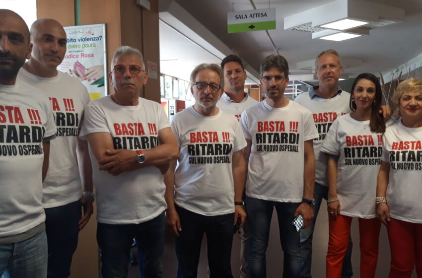 Siracusa. Occupata hall dell’ospedale: Vinciullo, “sciopero della fame fino a buone notizie”