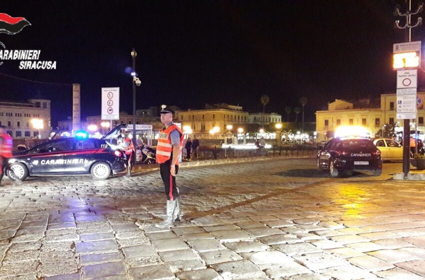  Siracusa. Aggrediscono carabinieri durante un controllo, arrestati e rimessi in libertà