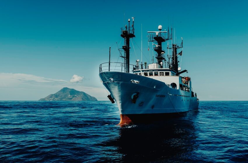  A Siracusa i “pirati buoni” di Sea Shepherd, domani visite a bordo