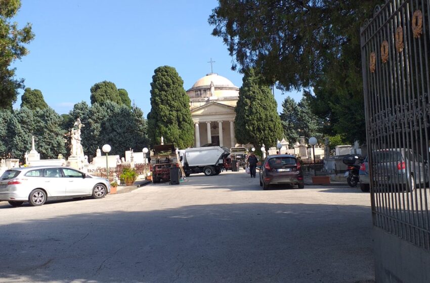 Commemorazione dei Defunti: anche bus e bici per spostarsi al Cimitero di Siracusa