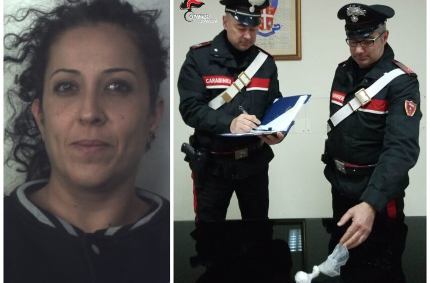  Sfreccia sulla Siracusa-Catania, cocaina in auto: arrestata una  41enne