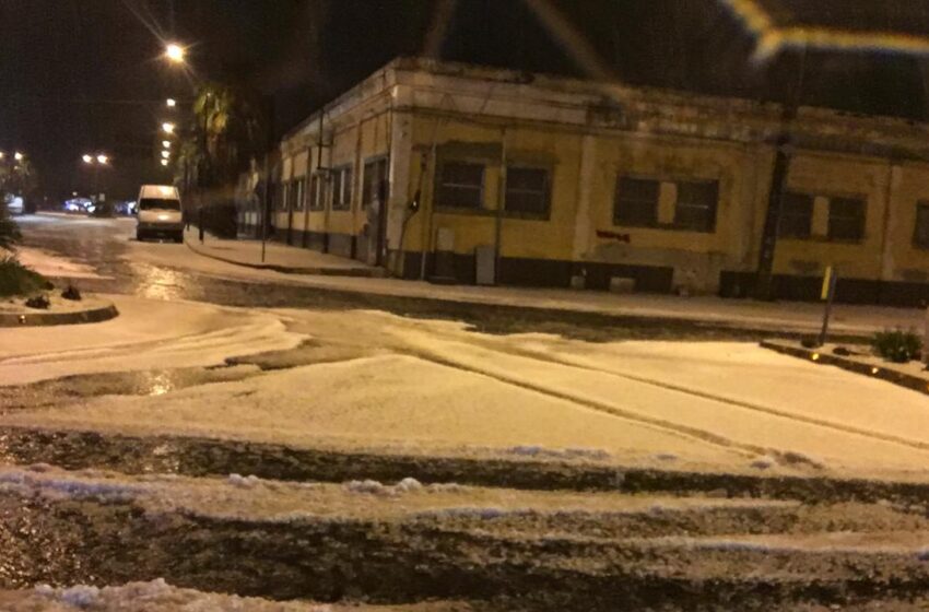  Notte “bianca” per la provincia di Siracusa: neve e ghiaccio, freddo e disagi