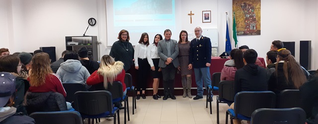  La Questura a scuola, incontro con gli studenti del Moncada di Lentini