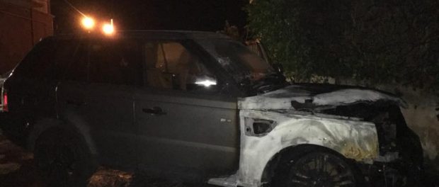  Siracusa. Incendiò l’auto dell’ex sindaco Garozzo: parcheggiatore abusivo condannato
