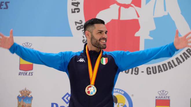  Avola. Festa per l’oro olimpico Busà: il sindaco lo accoglie in aeroporto