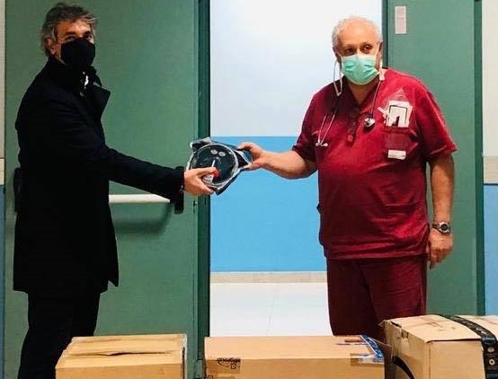  Covid-19, maschere da snorkeling e filtri donati all'ospedale Di Maria di Avola