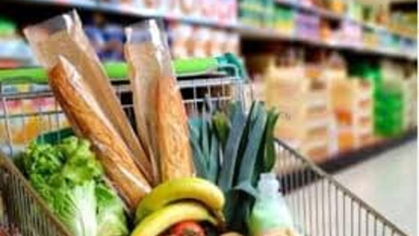  Stangata per le famiglie: alimentari su dell’11,7%, +652 euro all’anno. I dati Codacons