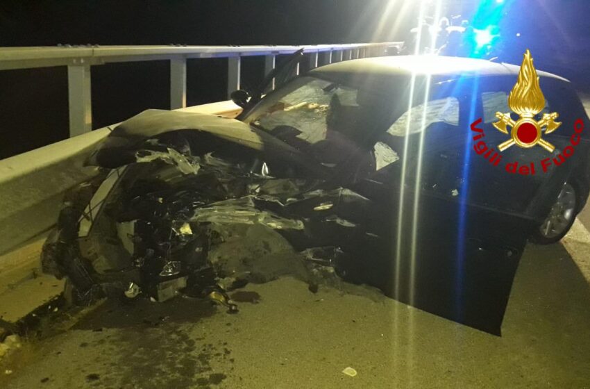  Carambola in autostrada, incidente autonomo tra gli svincoli di Cassibile e Canicattini