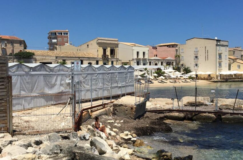  Siracusa. Sbarcadero Santa Lucia: "Mare negato, sopruso intollerabile"