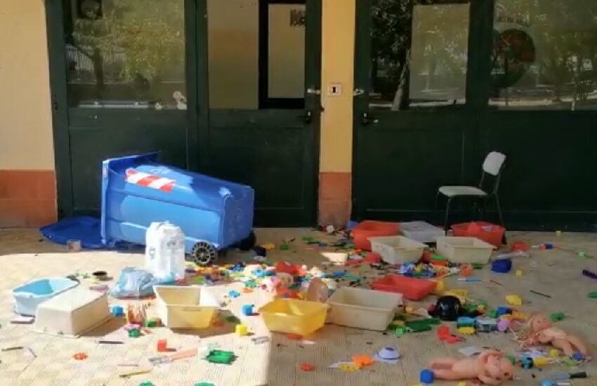  VIDEO. Ancora una scuola materna vandalizzata: la furia distruttrice non risparmia nulla