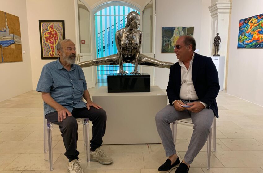  Lo sculture Arturo Di Modica a Noto: l'autore del Toro di Wall Street "promette" una sua opera