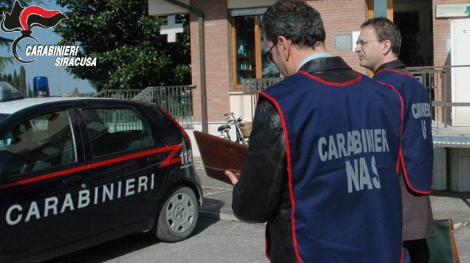  I Nas in una casa di riposo: "Gravi irregolarità e troppi ospiti", chiesta la sospensione e sanzioni per 10 mila euro