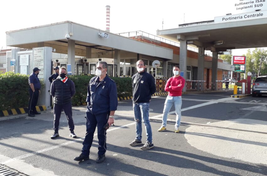 Zona industriale, presidio dei metalmeccanici per il rinnovo del contratto nazionale