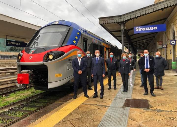  Un nuovo treno Pop in stazione a Siracusa: consegnato alla Regione
