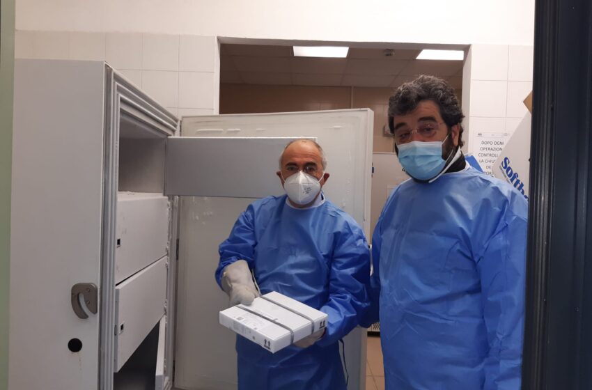  Siracusa. Arrivate le prime 195 dosi di vaccino: prime somministrazioni ai sanitari dei Centri Covid