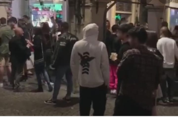  Siracusa. Movida del sabato sera nei pressi dei pub: fioccano le multe