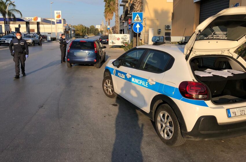  Risveglio in zona arancione, cosa si può fare e cosa no: spostamenti, bar, centri commerciali