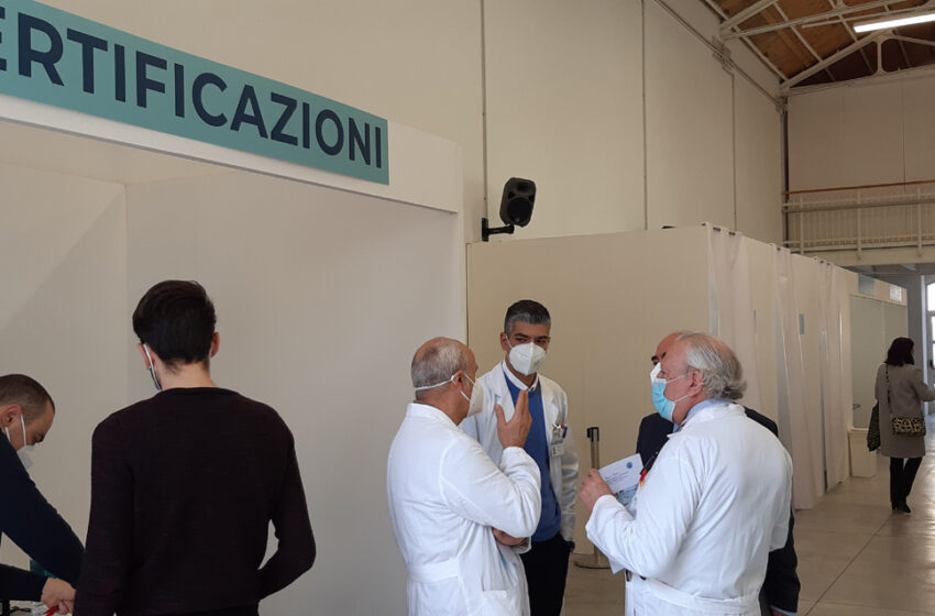  Cambia il piano vaccinale, la Sicilia si adegua: priorità ora ai soggetti fragili