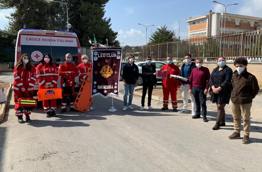  Donazione del Leo Club Siracusa: kit di primo soccorso alla Croce Rossa Italiana