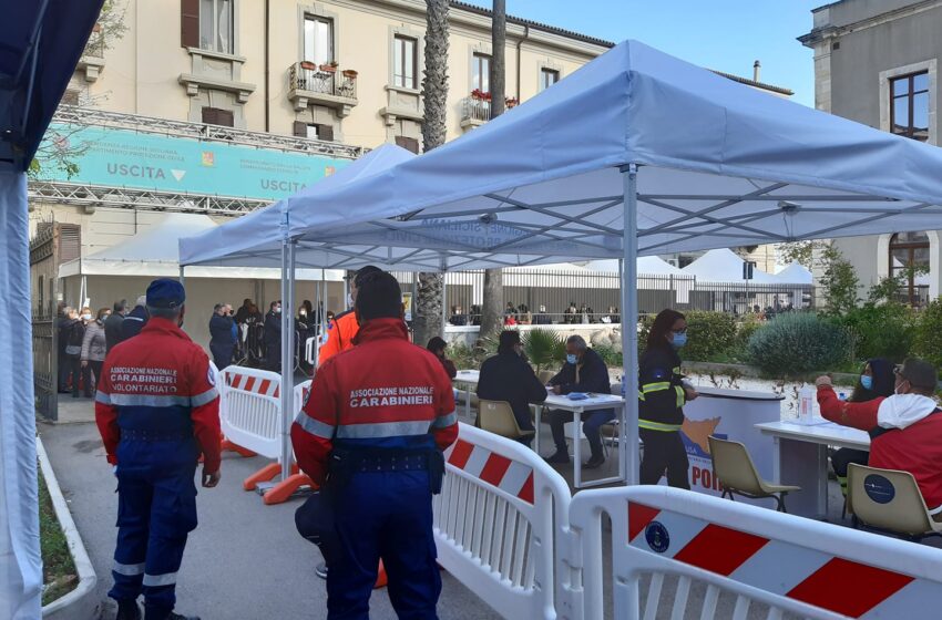  Vaccini, open day per gli ultra quarantenni: da domani, senza prenotazione