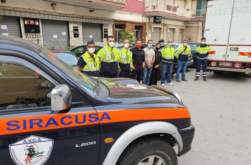  Siracusa. Carico di dolci per i meno fortunati: il gesto della pasticceria costretta a chiudere per Covid